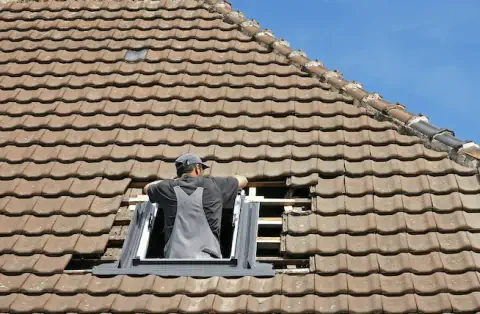 Pose de velux - Saint-Aubin-sur-Scie